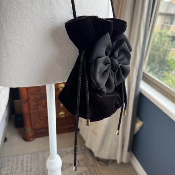 Vintage 90s Black Velvet Pouch Evening Bag Crossbody - Picture 4 of 14